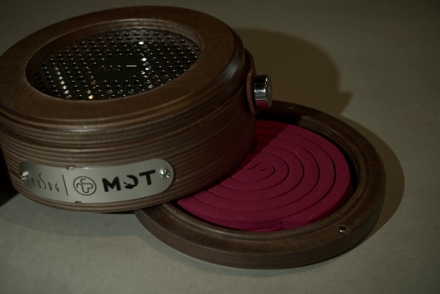 MOT(モーメントオブトゥルース) Wood Smoker
